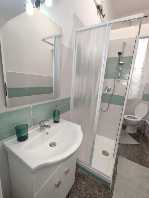 Benny Appartamento 3 Camere Da Letto Ad Uso Esclusivo Genova Aeroporto Extérieur photo